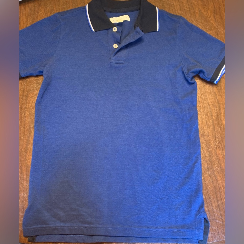 Men’s Aeropostale Navy and Blue Polo Shirt Size Small